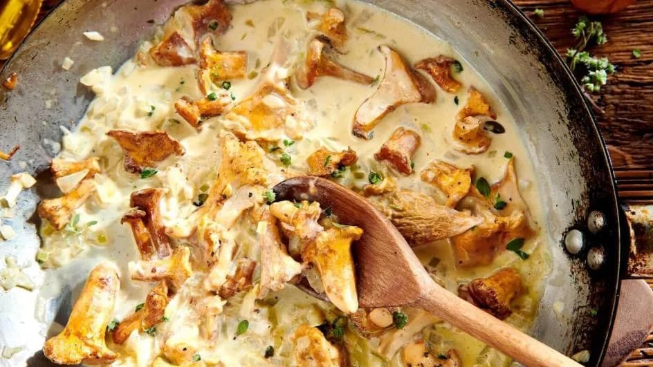 Jak zrobić dobry sos z kurek, który zachwyci Twoje podniebienie