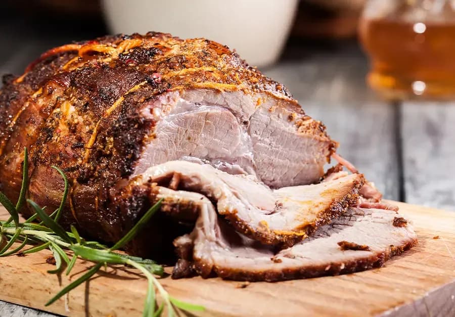 Jakie przyprawy do karkówki pieczonej w rękawie, by nie były mdłe?